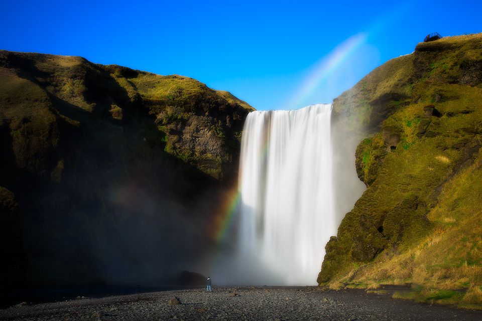 How to inject a sense of scale into a photo